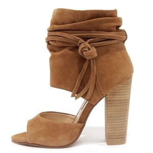 NWT Kristin Cavallari Leigh Bootie